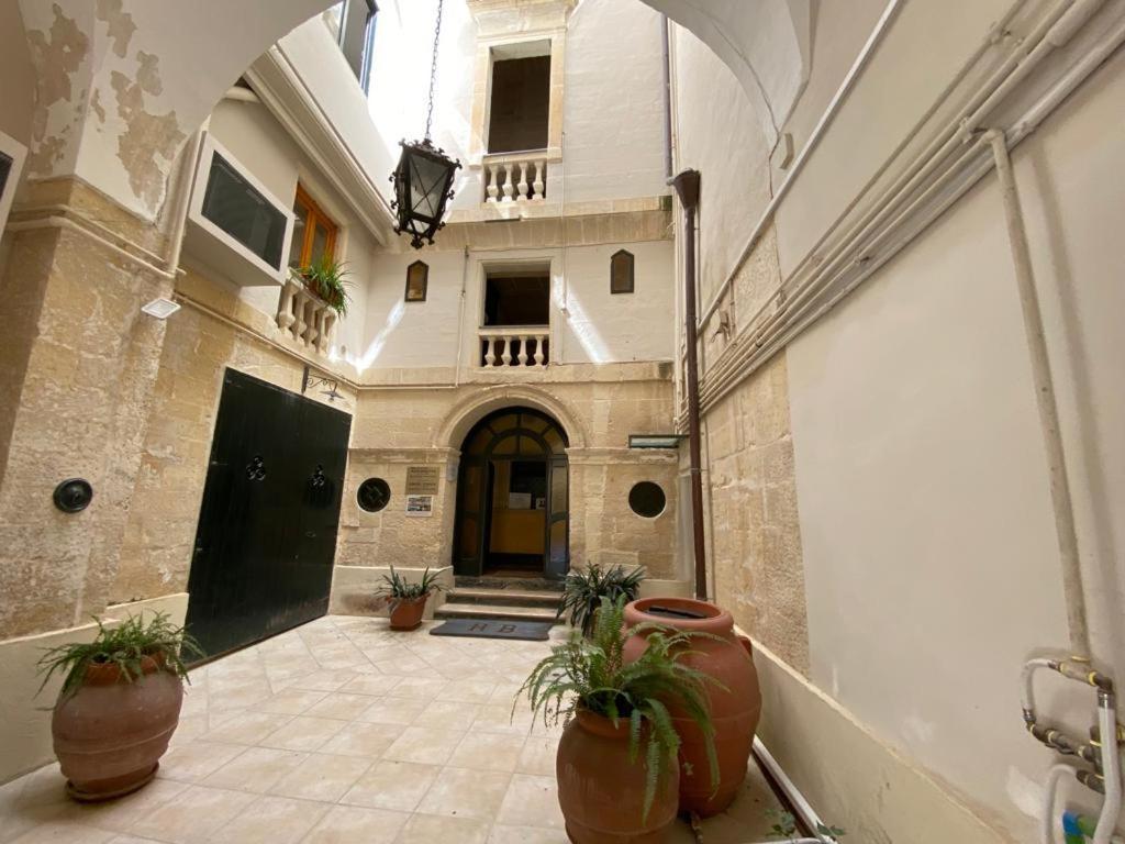 Alla Corte dei Greuther Lecce Esterno foto